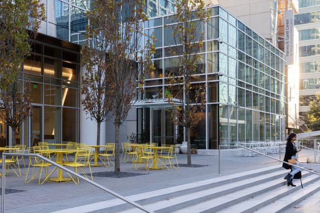 Energizing the Streetscape at Duke Energy Plaza