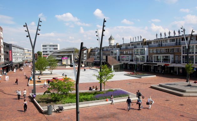 Nieuwe Markt Roosendaal by ipv Delft